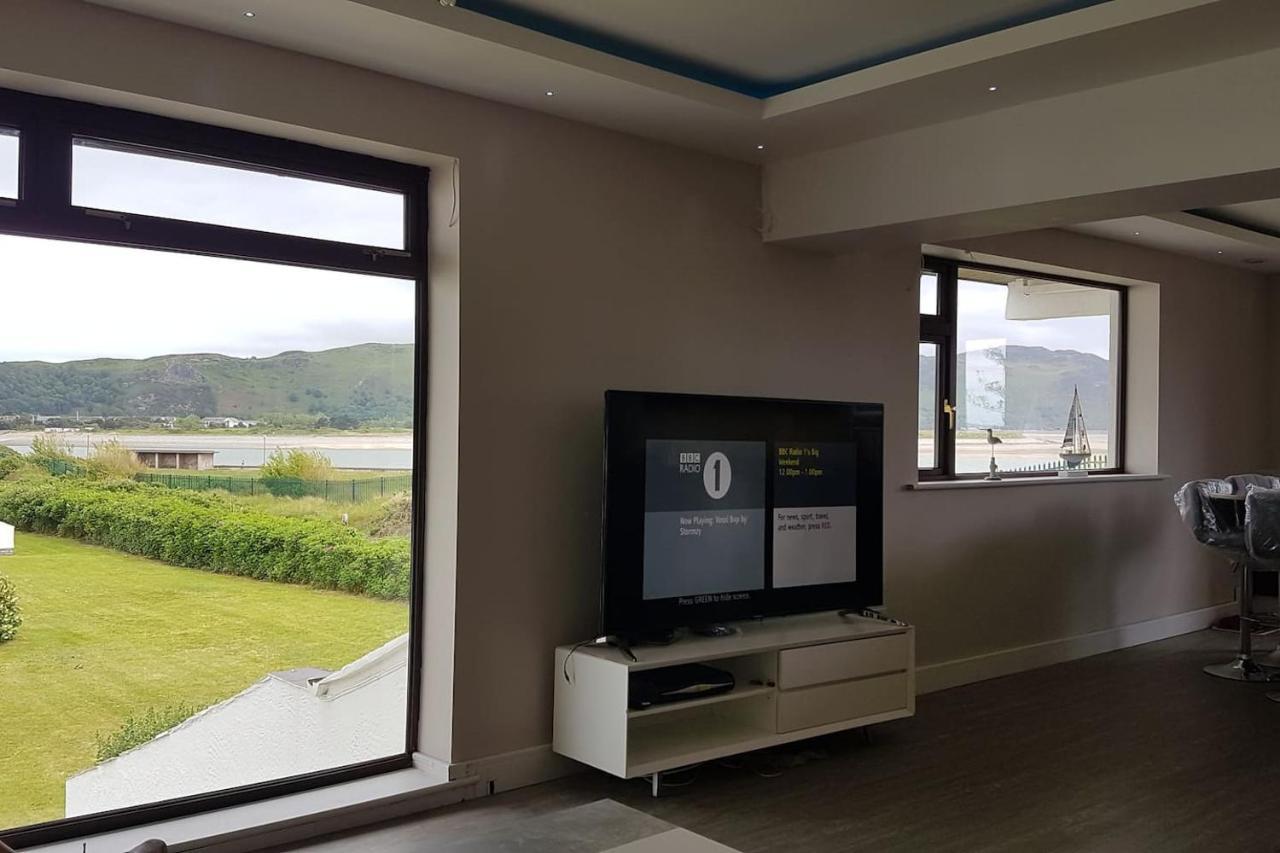 3 Bedroom Deganwy Sea View Beach House Ll31 Exterior foto