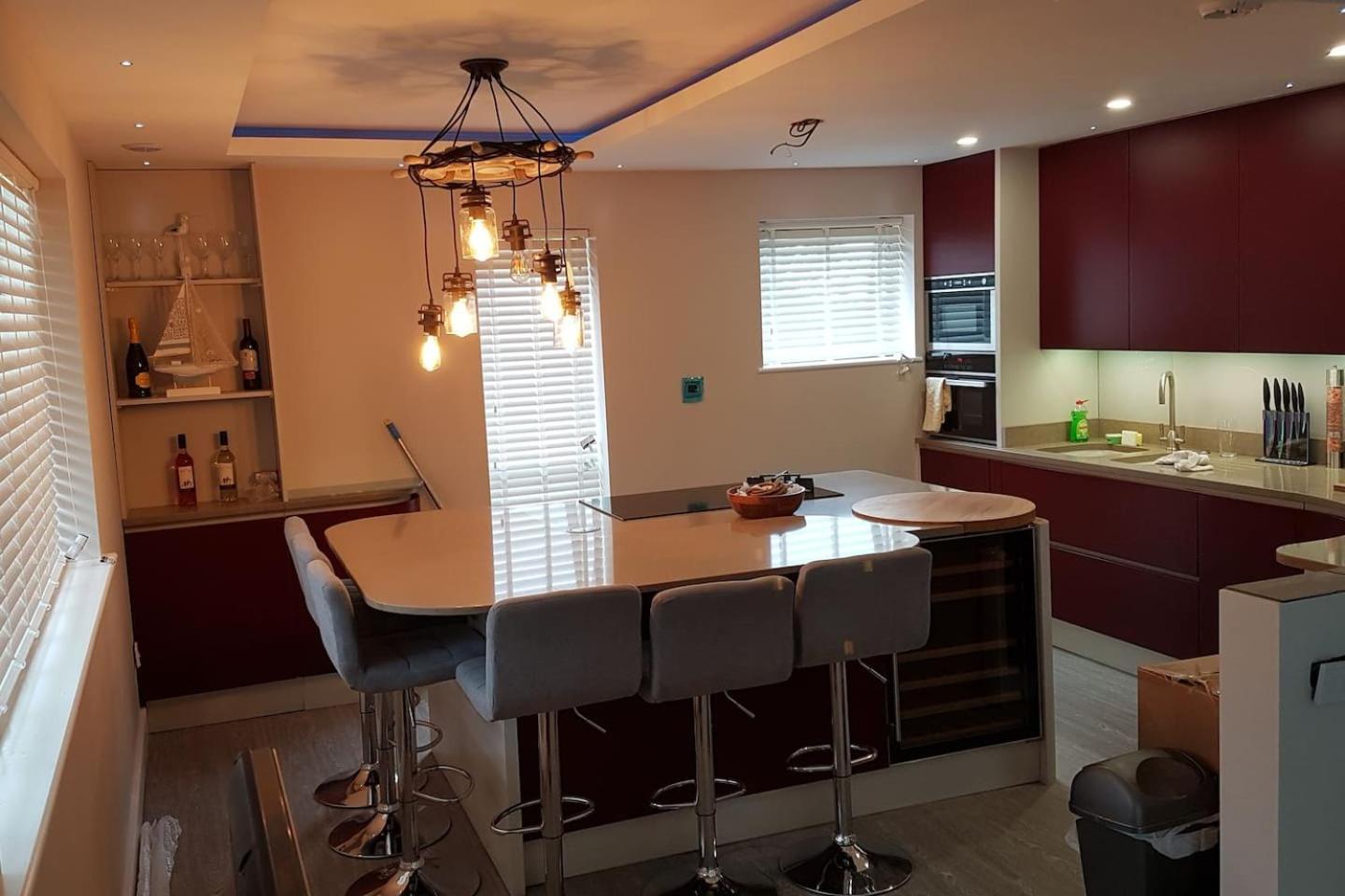 3 Bedroom Deganwy Sea View Beach House Ll31 Exterior foto