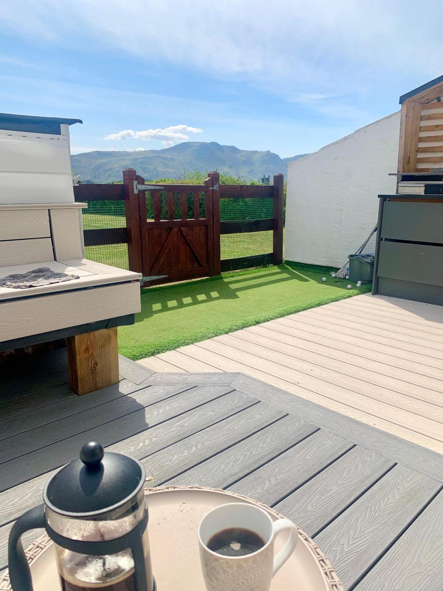 3 Bedroom Deganwy Sea View Beach House Ll31 Exterior foto